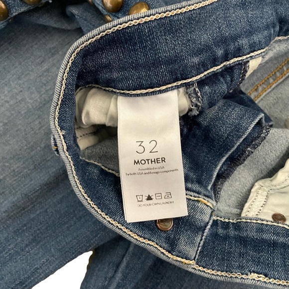 MOTHER Denim The Insider Crop Step Fray 32 Rough Stud - Picture 7 of 11